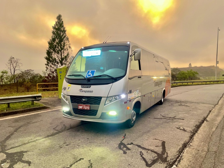 Micro-ônibus para excursão Sairú